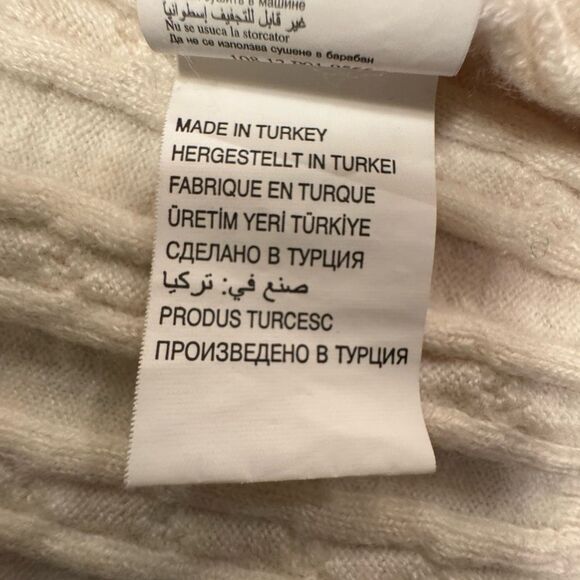 U.S. Polo Assn. Men's V-Neck Cable Knit Beige Sweater Size Large - Picture 11 of 12